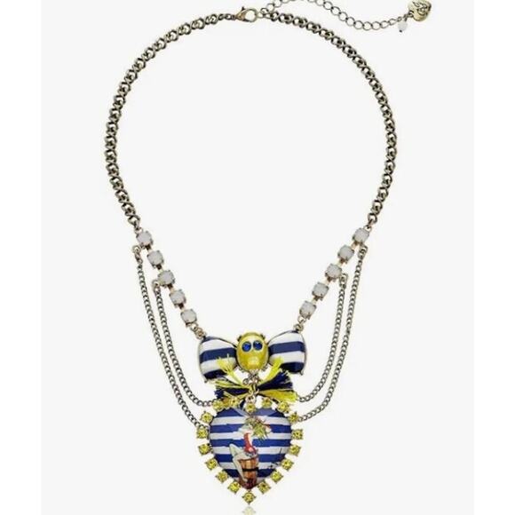 Betsey Johnson Pinup Girl Necklace Ship Shape Collection collection Skull - Picture 2 of 12
